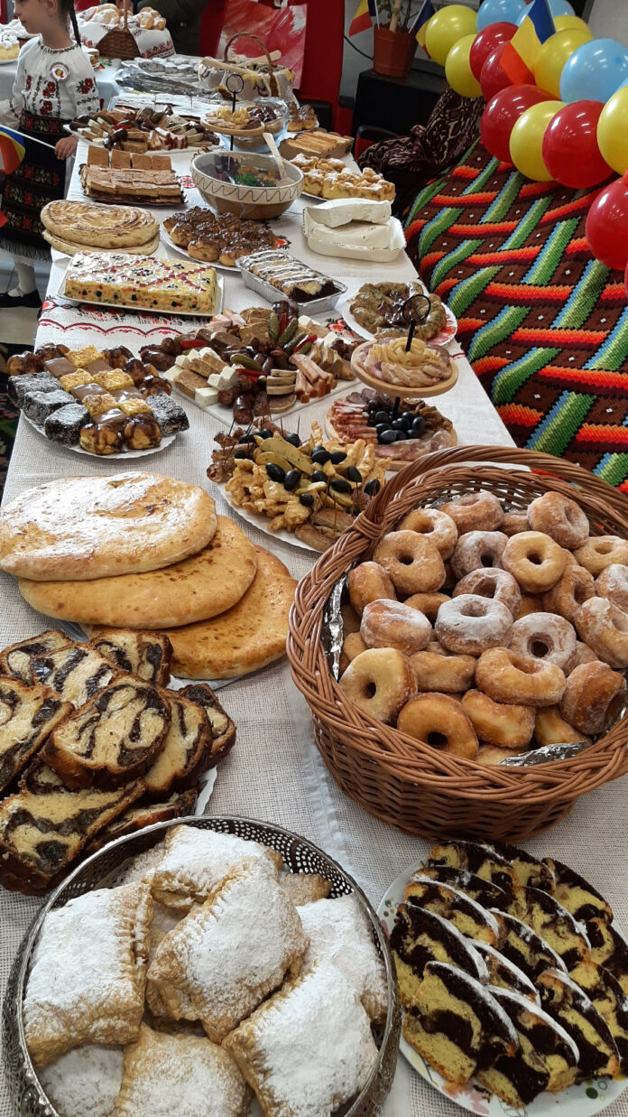 Dragobetele, sărbătorit la Desa cu fanfară și bucate, cu film, cântec și joc popular!