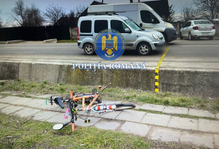Sfârşit tragic pe DJ 561B: biciclist de 56 de ani, lovit mortal de o maşină!