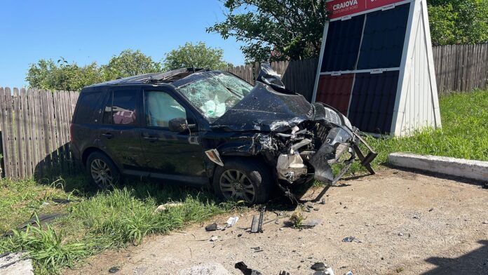 Accident grav în Dolj: cinci persoane rănite, un șofer transportat cu elicopterul SMURD