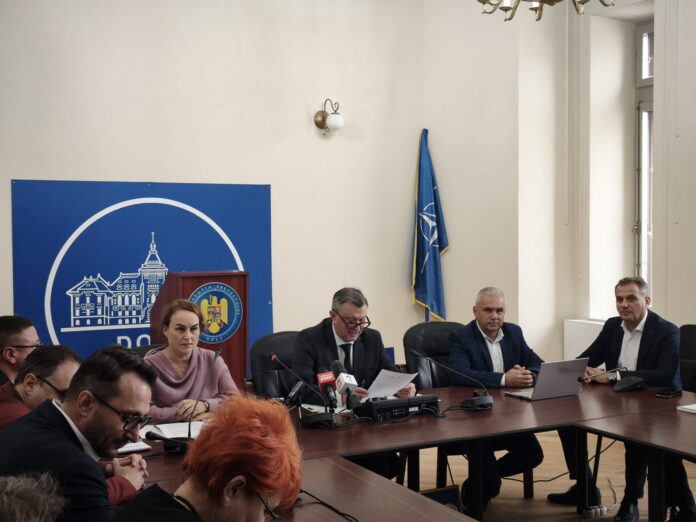 Palatul Administrativ din Craiova și-a reluat activitatea. Prima ședință a Prefecturii Dolj, după renovare!